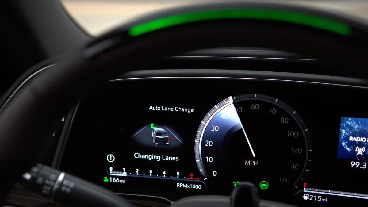 2021 Escalade Dashboard Detail